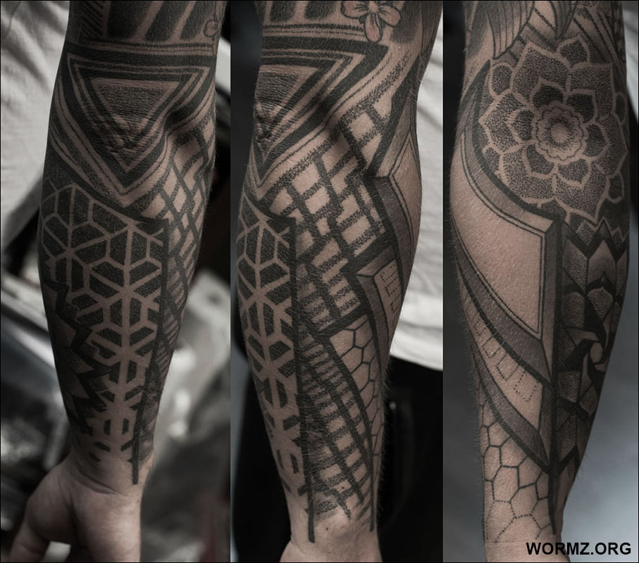 geometrinen tatuointi