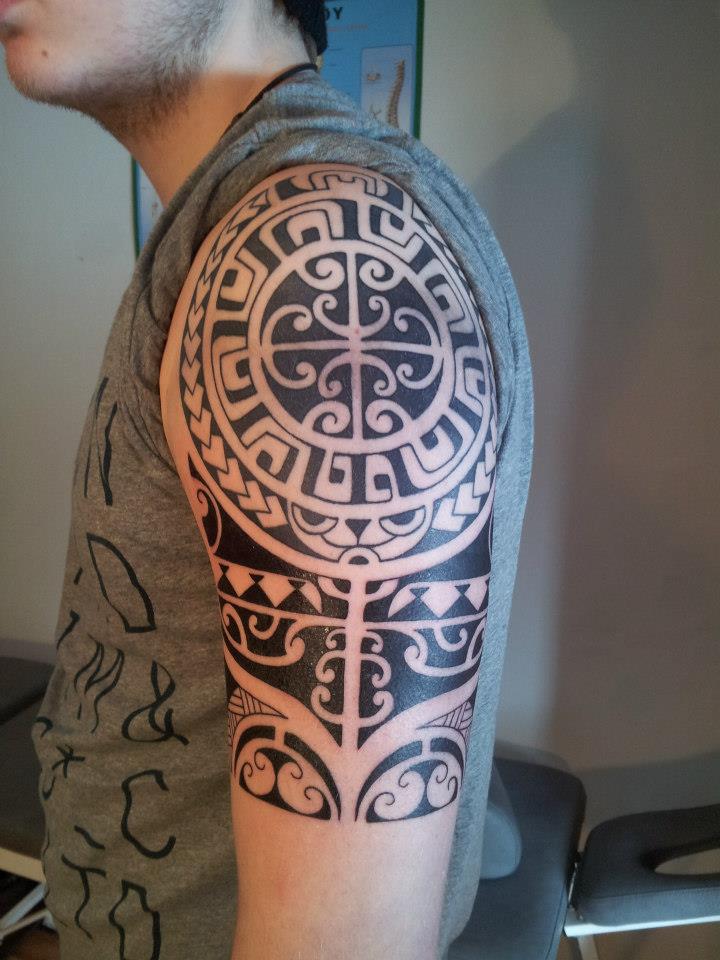 Tribal tatuointi